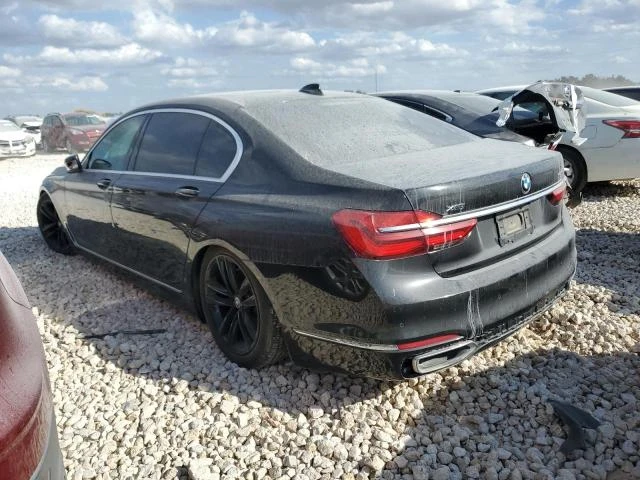 BMW 750 xDrive* harmon* pano* dig.tablo* pamet* full led* , снимка 2 - Автомобили и джипове - 48551311