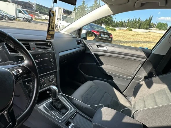 VW Golf Vw Golf 7.5    1.5 TGI   - изображение 8