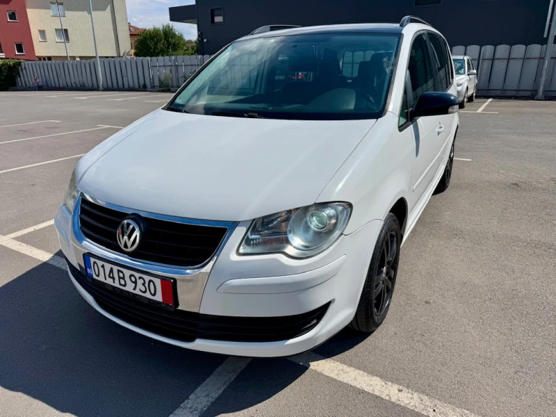 VW Touran 1.9TDI 105кс/АВТОМ./FACELIFT/214000км./НАВИГАЦИЯ - 8300 лв. - 89428392 1