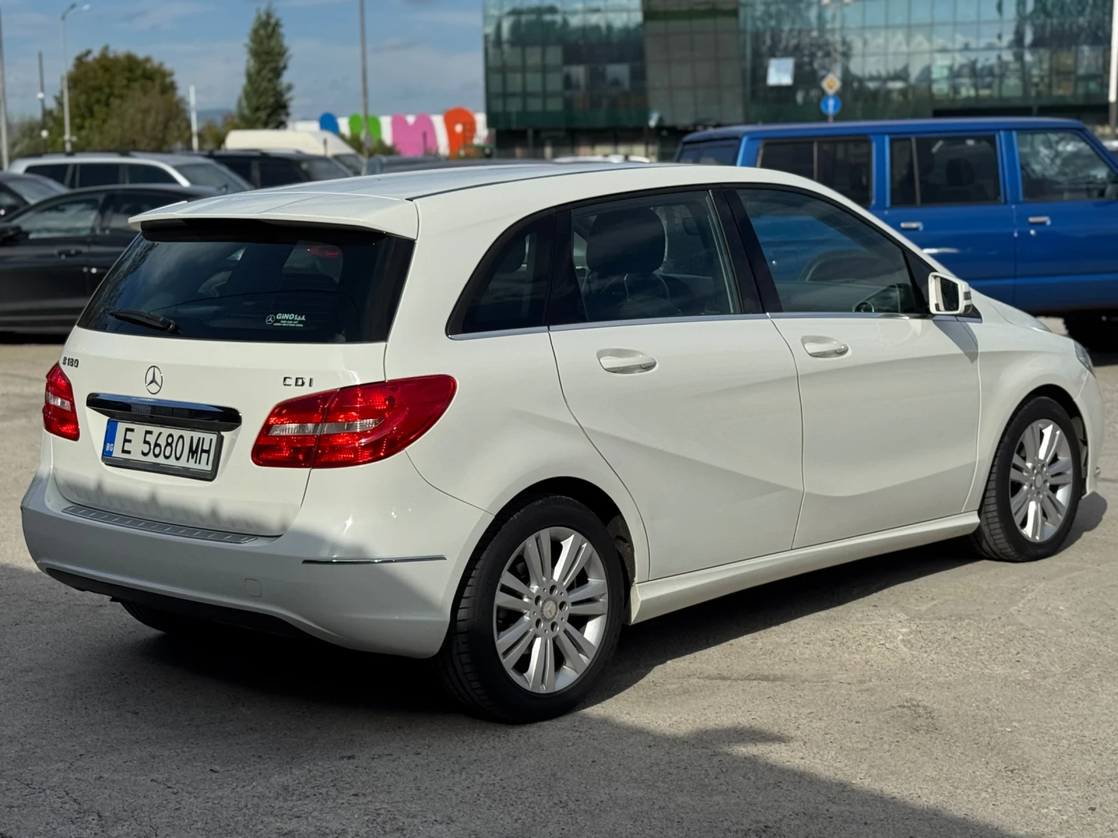 Mercedes-Benz B 180 CDI / АВТОМАТ / КАТО НОВА / EXECUTIVE - изображение 6