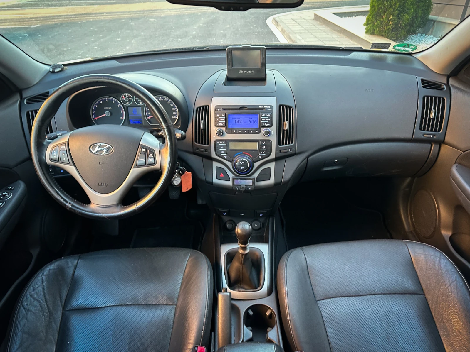 Hyundai I30 1.6i NAVI* Кожа* Подгрев* Парктроник - изображение 10