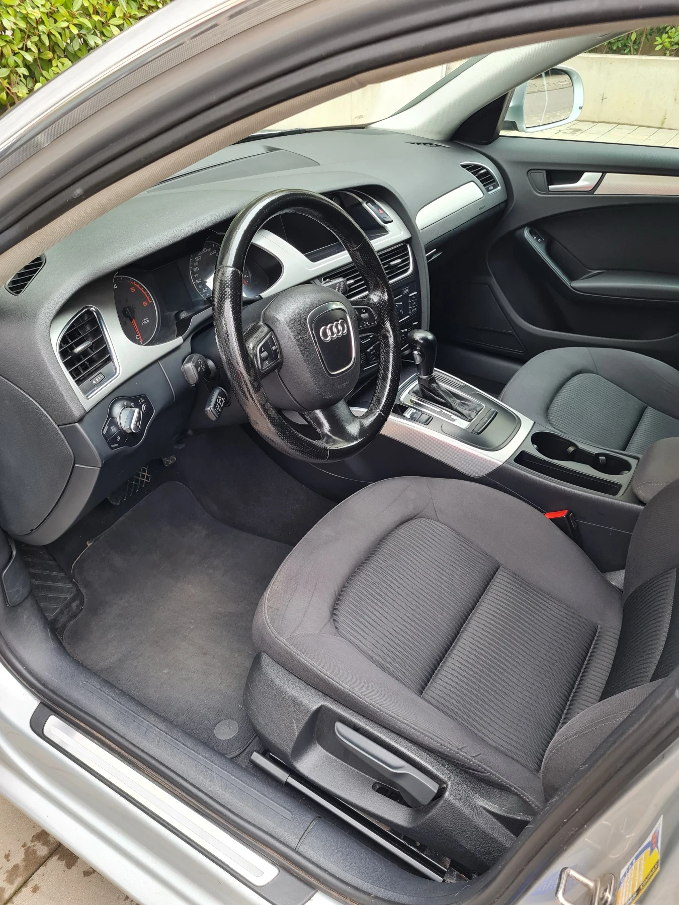Audi A4  - изображение 6