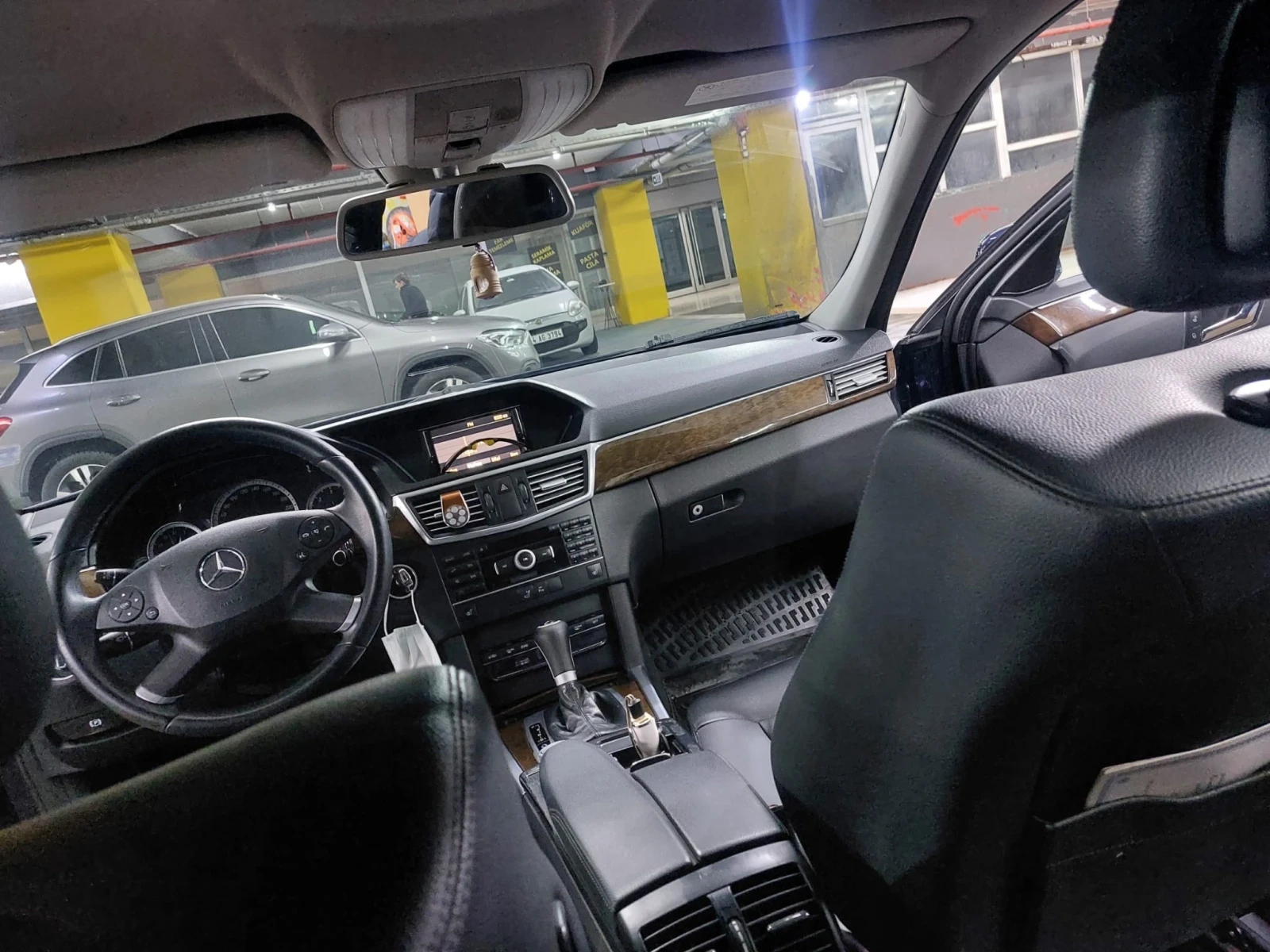 Mercedes-Benz E 200 | Mobile.bg   13