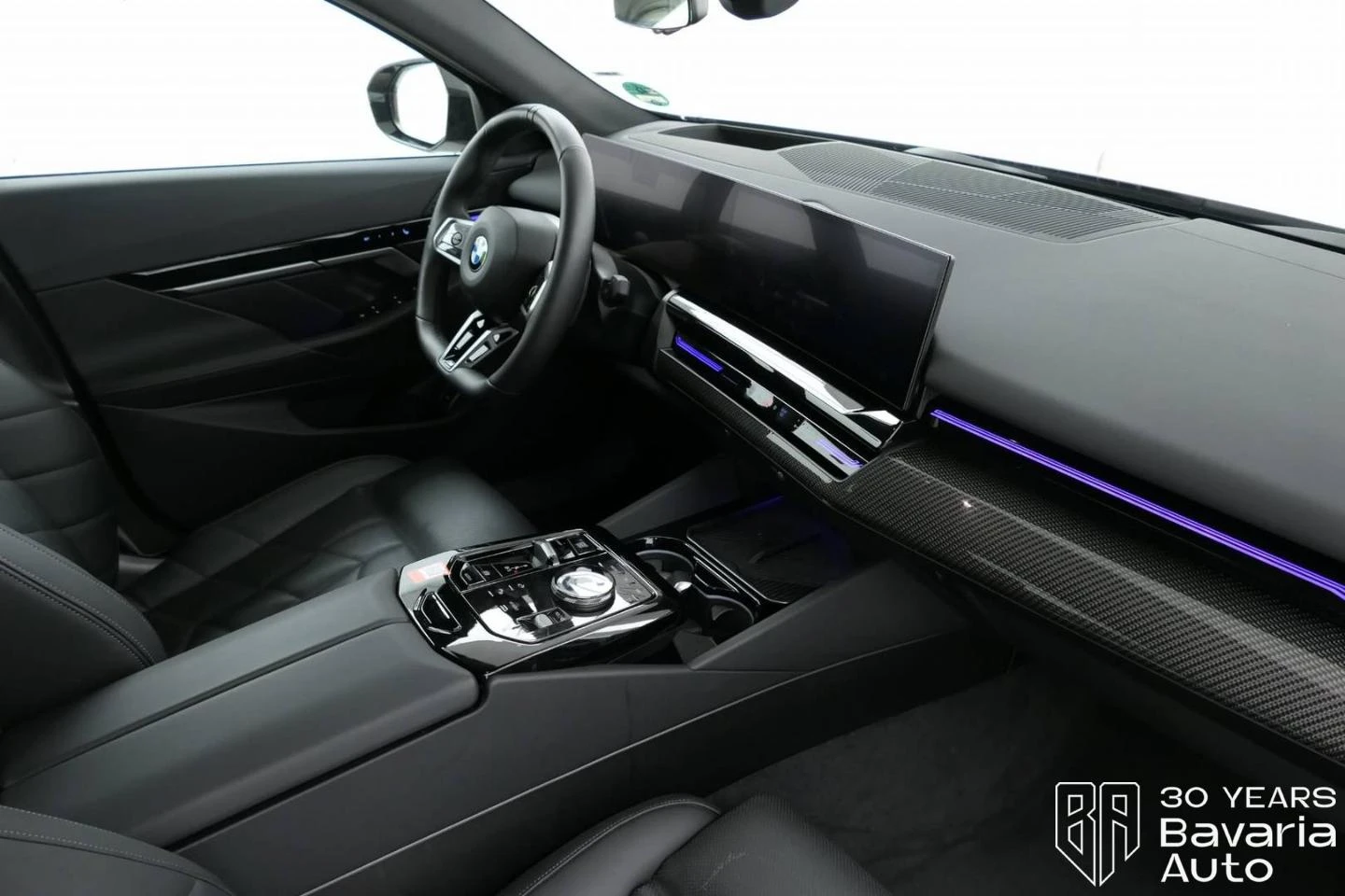 BMW 520 i M Sport Paket Steptronic - изображение 7