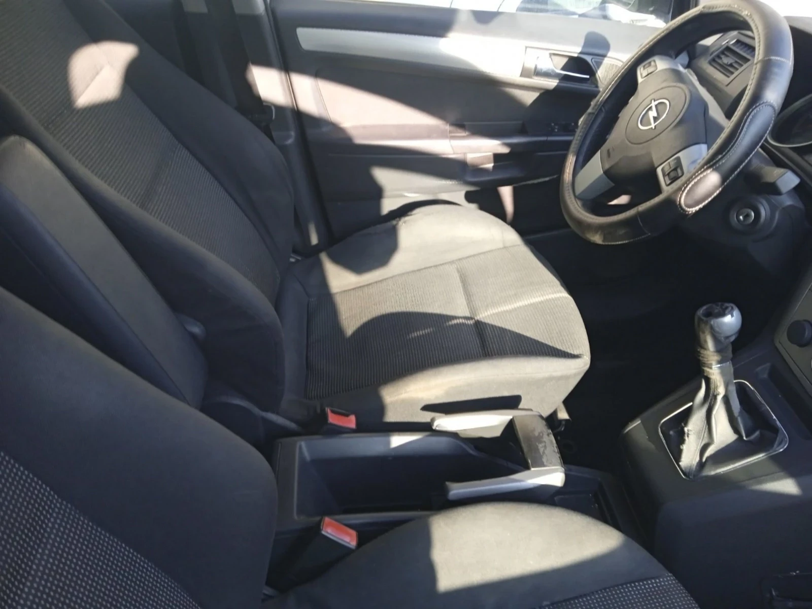 Opel Zafira 1.9gtd - изображение 8