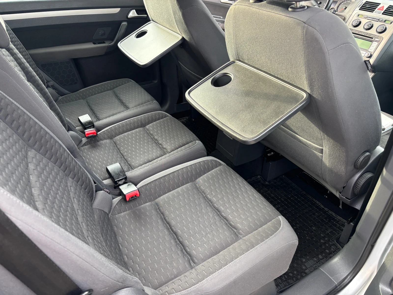 VW Touran 2008+ 1.9TDI+ 105+ ����+ 7�����+ 6 ��+ �. ������� | Mobile.bg � ����������� 12