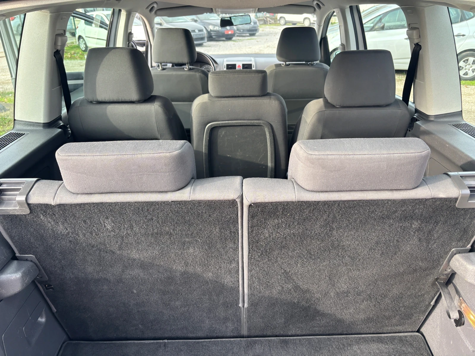 VW Touran 2008+ 1.9TDI+ 105+ ����+ 7�����+ 6 ��+ �. ������� | Mobile.bg � ����������� 11