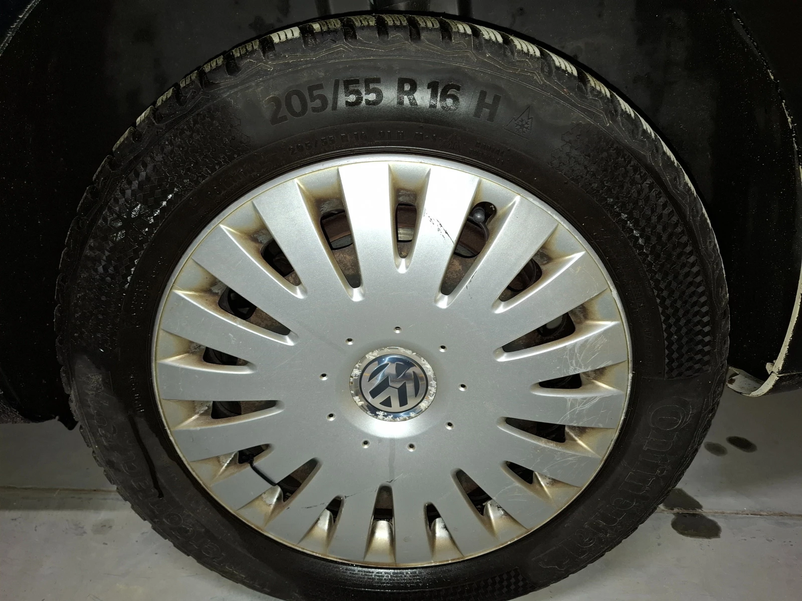 VW Touran VW Touran 1.4i-CNG-7места-Евро 5, снимка 16 - Автомобили и джипове - 53724634