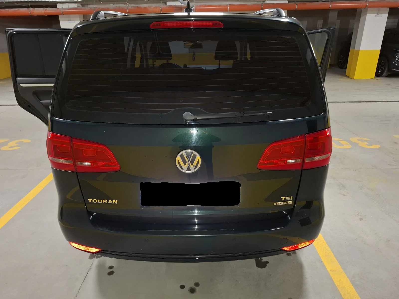 VW Touran VW Touran 1.4i-CNG-7места-Евро 5, снимка 17 - Автомобили и джипове - 53724634