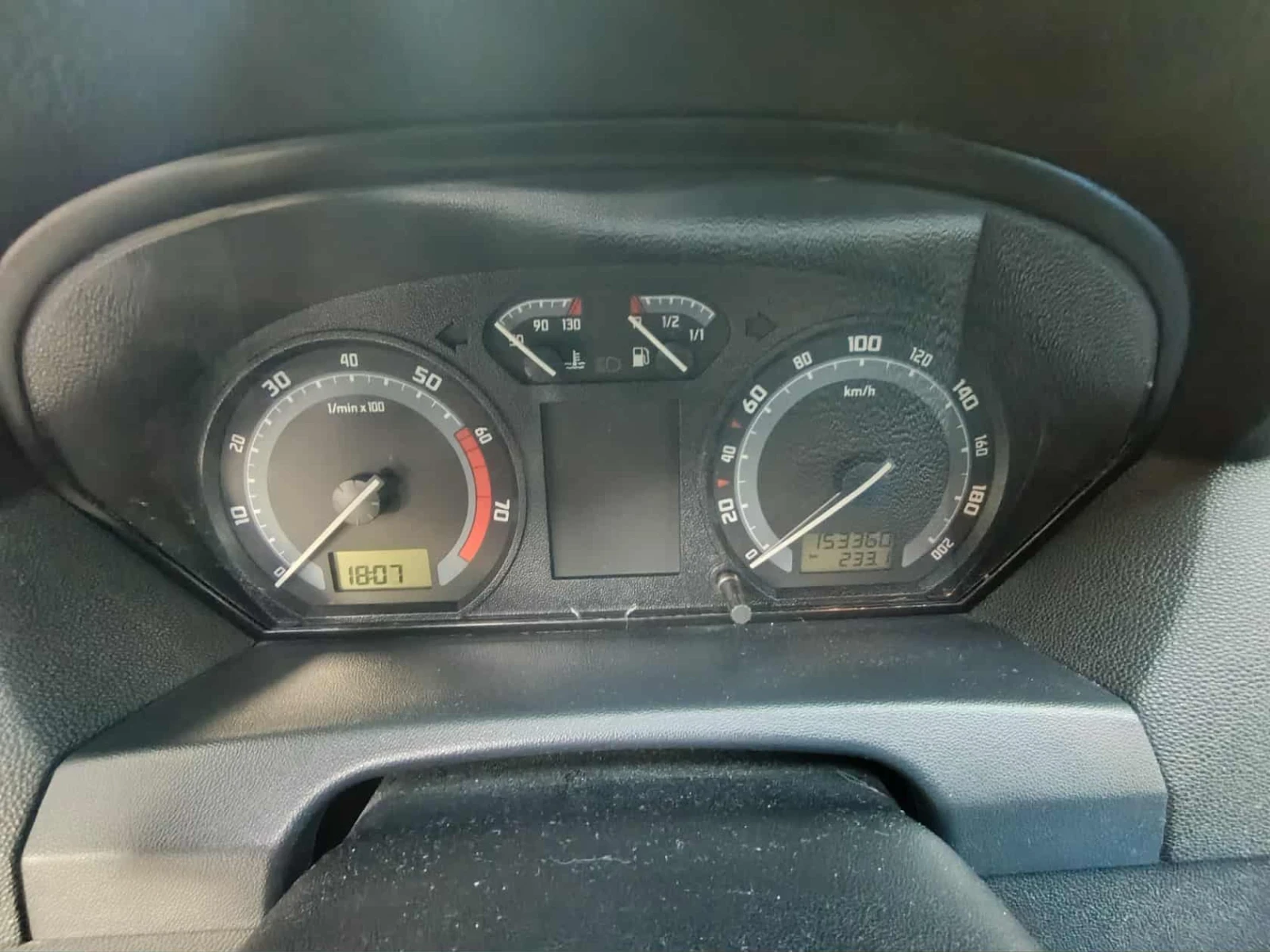 Skoda Fabia, снимка 7 - Автомобили и джипове - 53761667