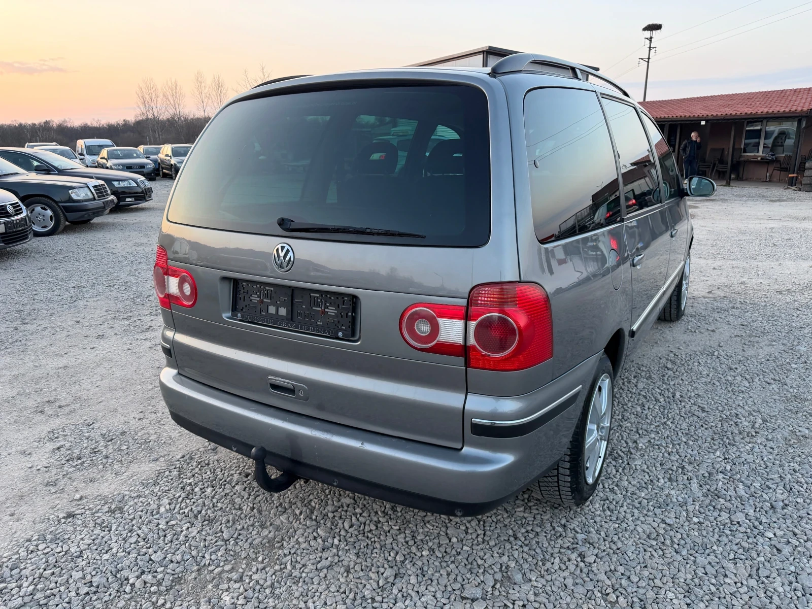 VW Sharan 1.9TDI-116PS-4X4, снимка 5 - Автомобили и джипове - 53882068