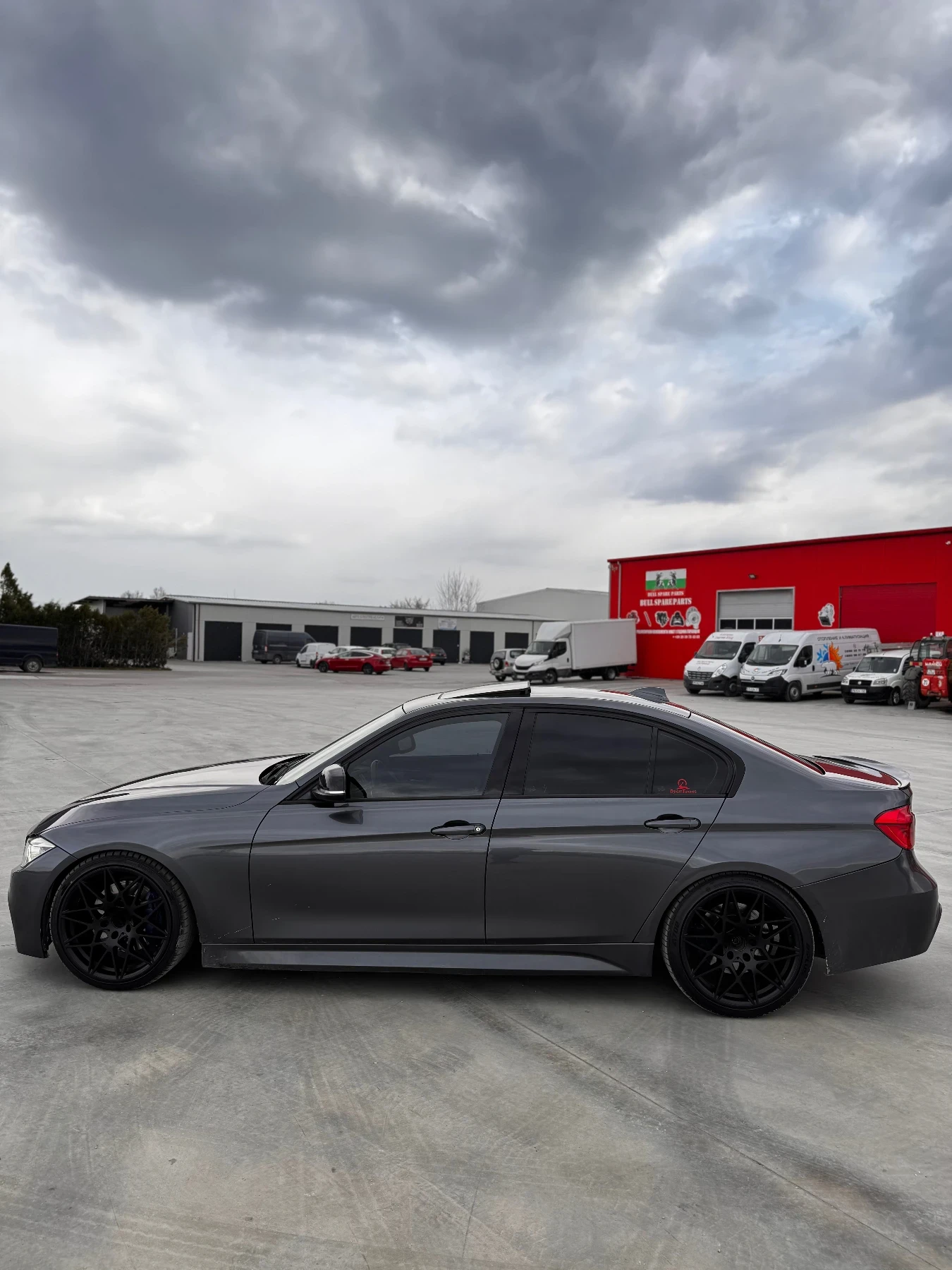 BMW 335, снимка 5 - Автомобили и джипове - 53951379