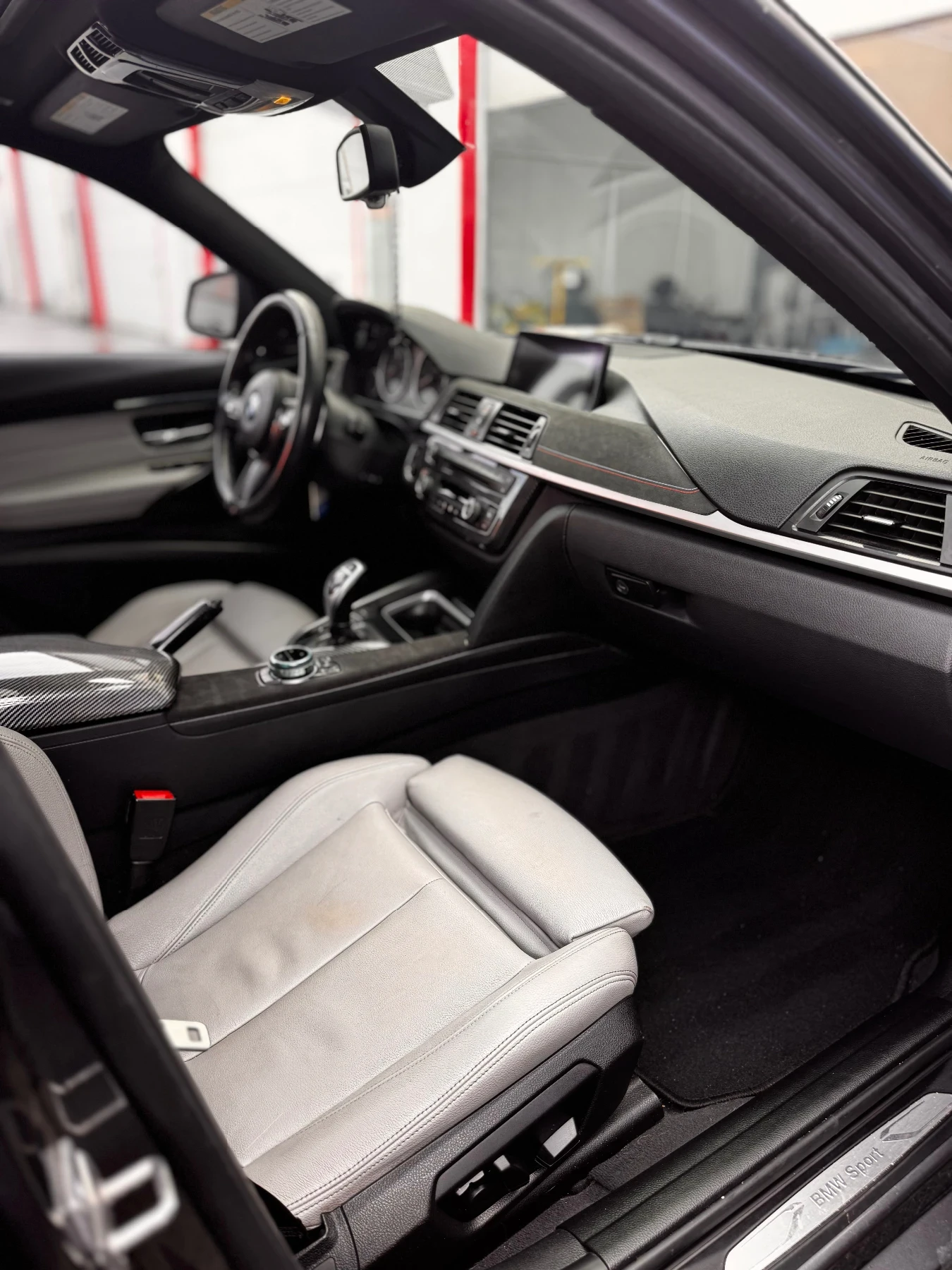 BMW 335, снимка 12 - Автомобили и джипове - 53951379