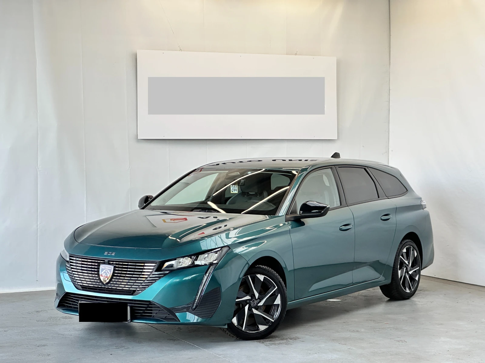 Peugeot 308 1.2 Allure Pack, снимка 2 - Автомобили и джипове - 54039198