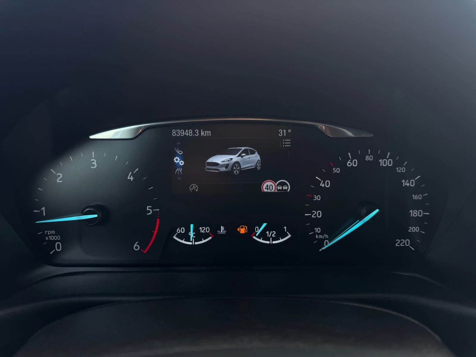 Ford Fiesta 1.5TDCI* ACTIVE* 83 940KM COC* KTEO, снимка 11 - Автомобили и джипове - 54387172