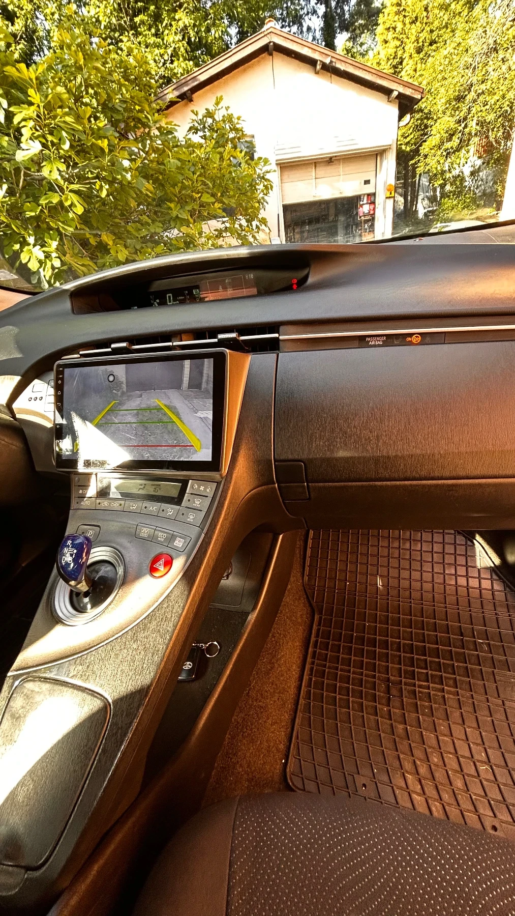 Toyota Prius hybrid lpg face, снимка 7 - Автомобили и джипове - 54823223
