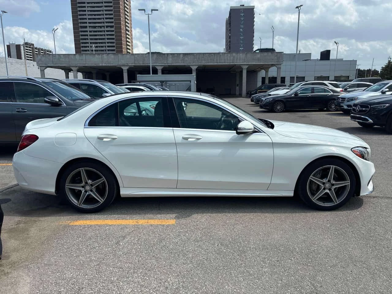 Mercedes-Benz C 300 КЛИП НА МОТОРА* ГЛАВНО ПРЕДСТАВИТЕЛСТВО МERCEDES, снимка 4 - Автомобили и джипове - 55158843
