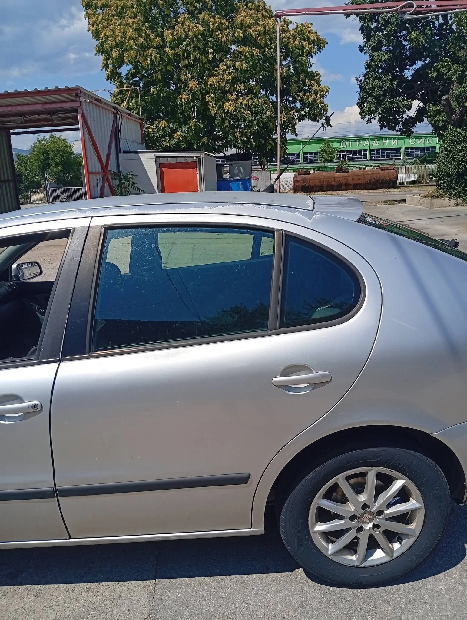 Seat Leon, снимка 4 - Автомобили и джипове - 55279512