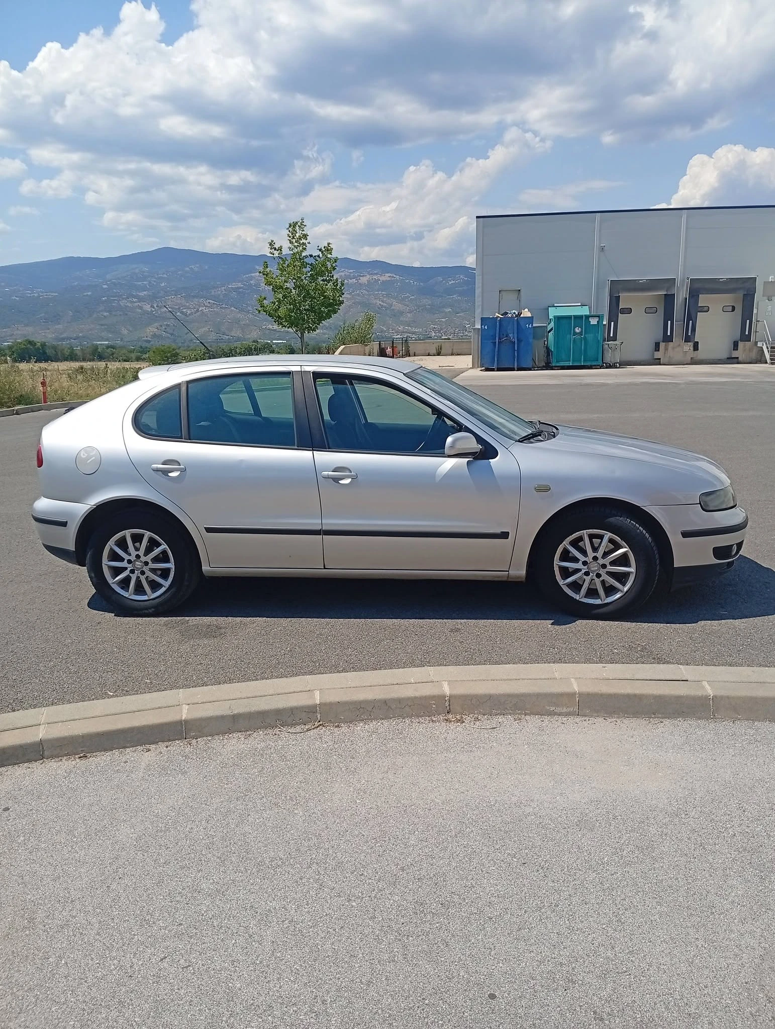 Seat Leon, снимка 7 - Автомобили и джипове - 55279512