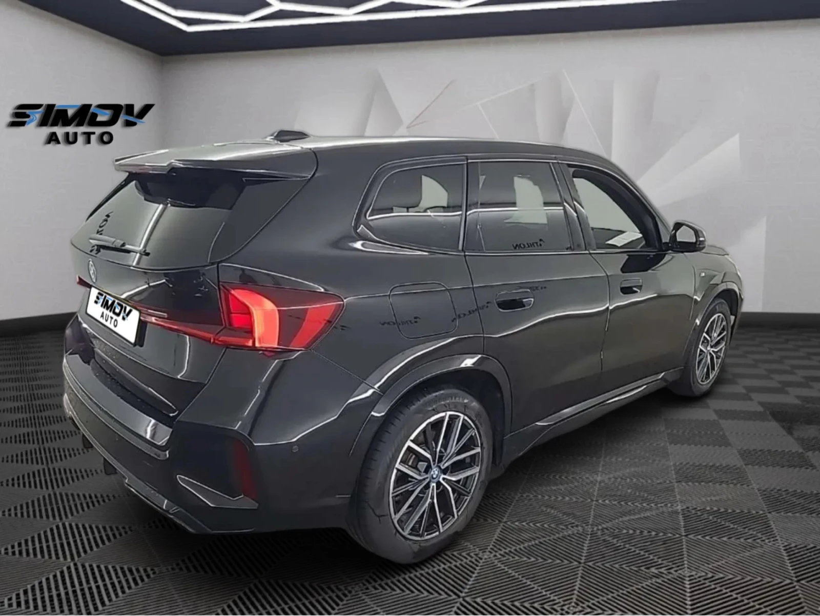 BMW iX1 68KWH M-PACKET X-DRIVE 4X4 313��. | Mobile.bg � ����������� 4