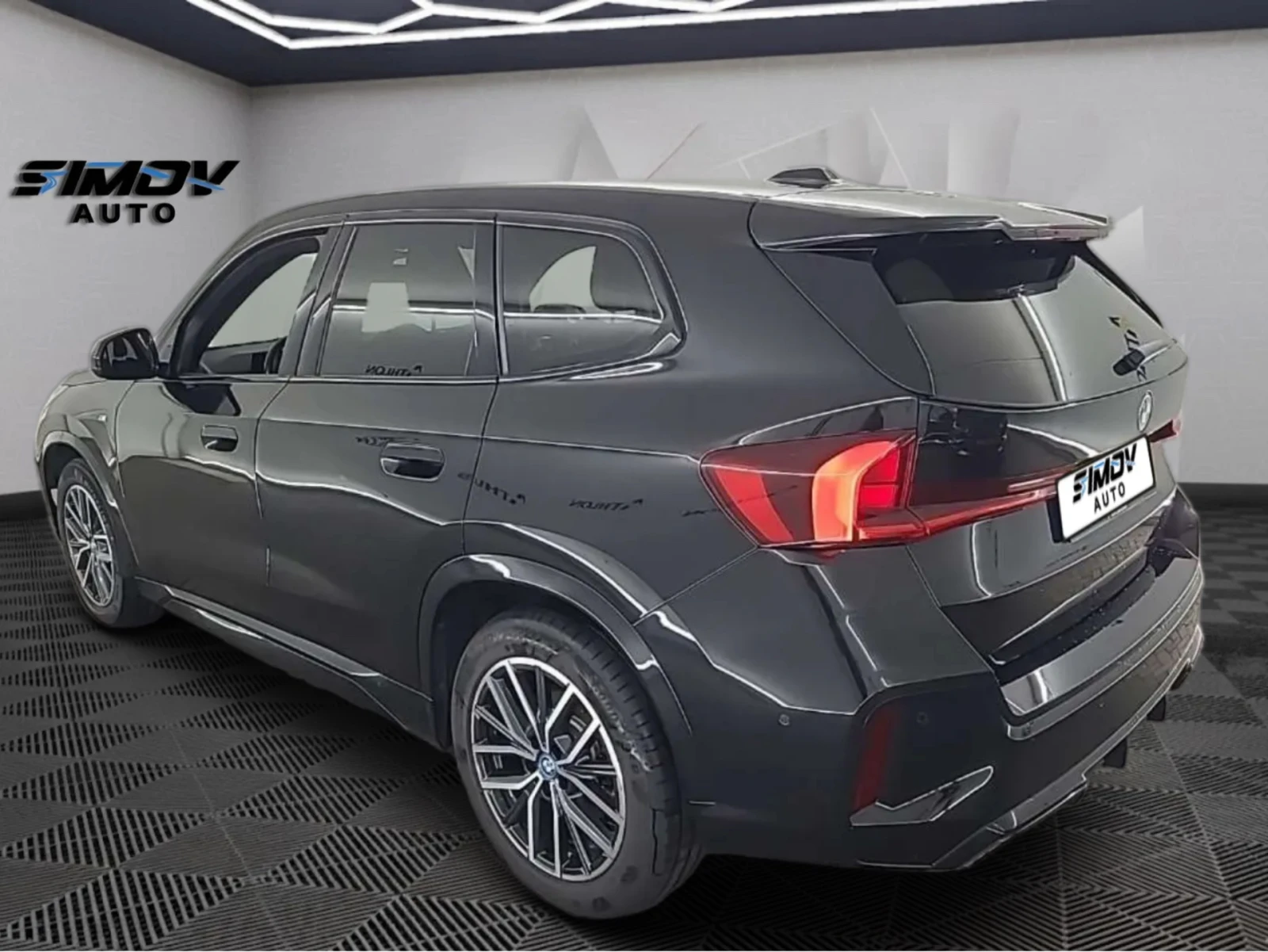 BMW iX1 68KWH M-PACKET X-DRIVE 4X4 313��. | Mobile.bg � ����������� 2