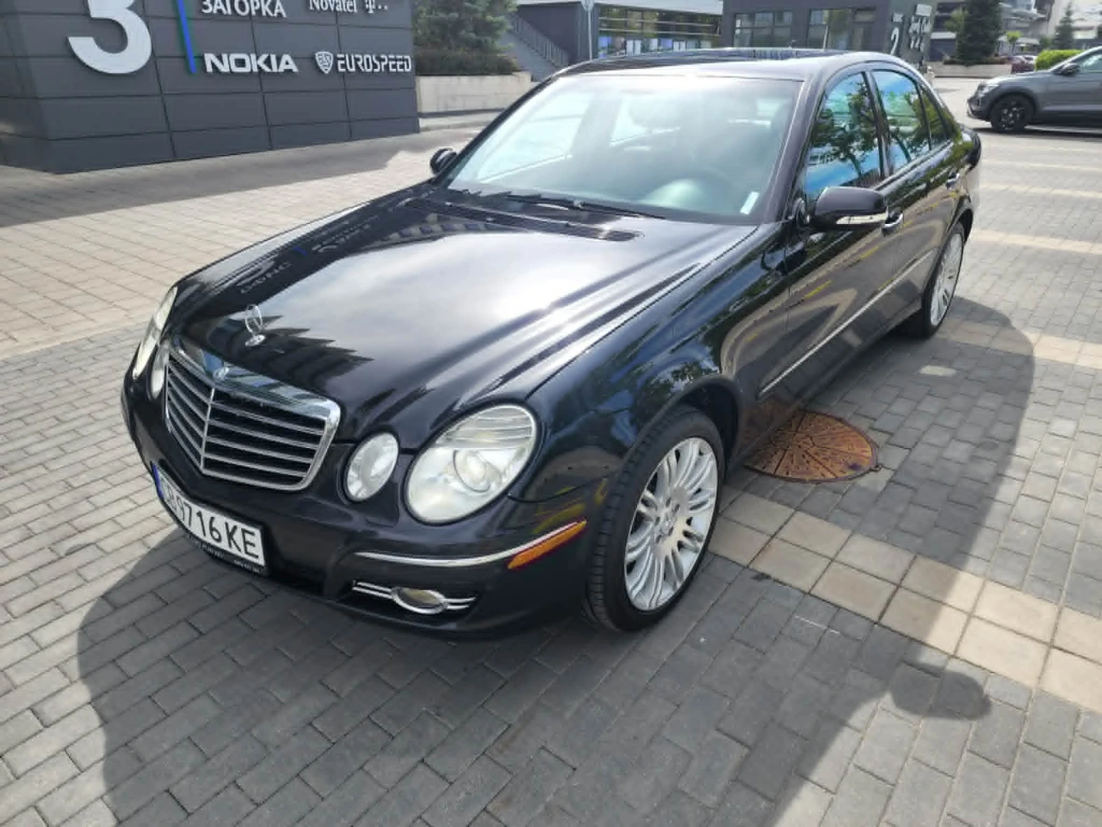 Mercedes-Benz E 350, снимка 5 - Автомобили и джипове - 55407636
