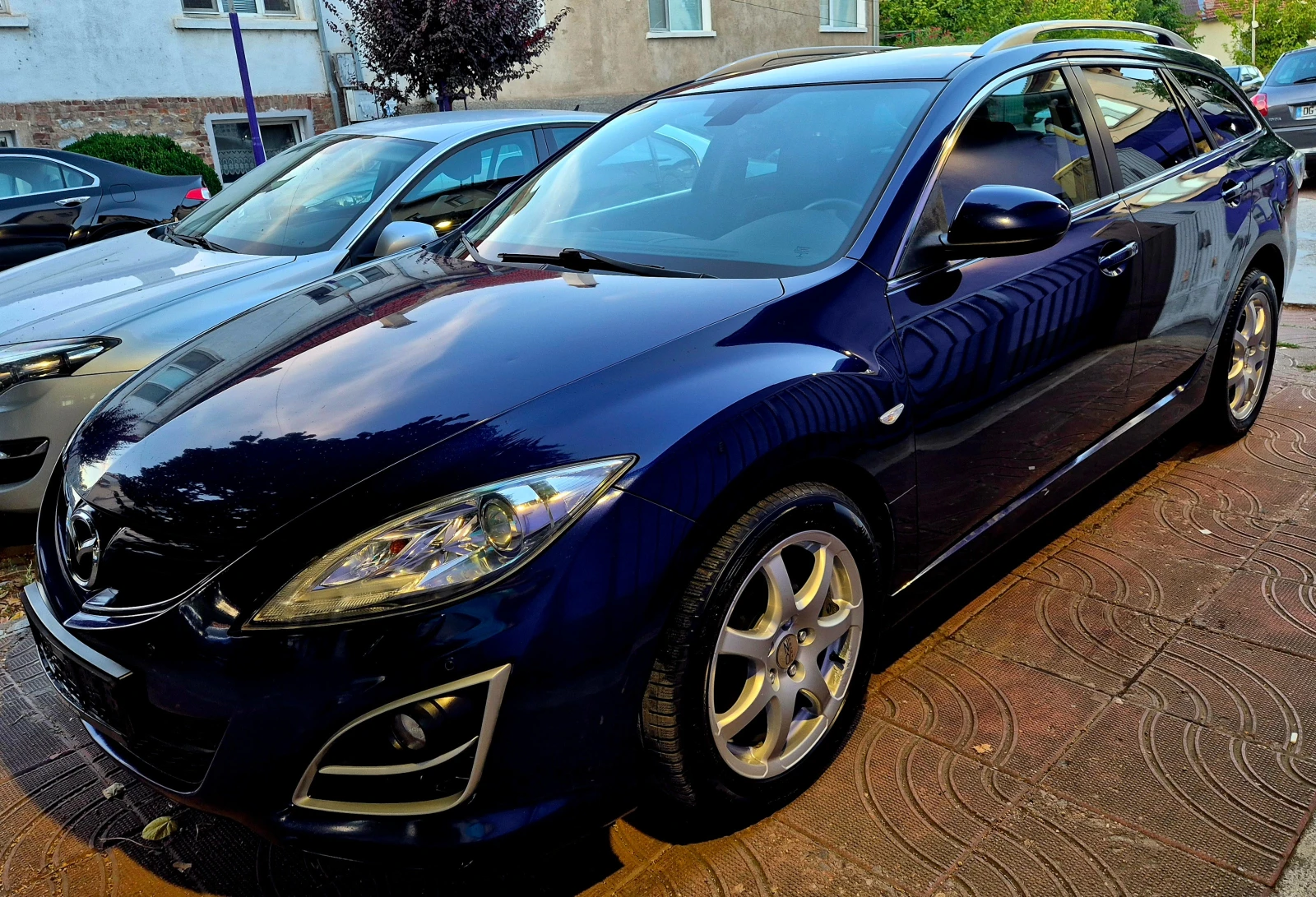 Mazda 6 2.2d-EXCLUSIVE-6speed-кожа-veriga-japan , снимка 2 - Автомобили и джипове - 55418110