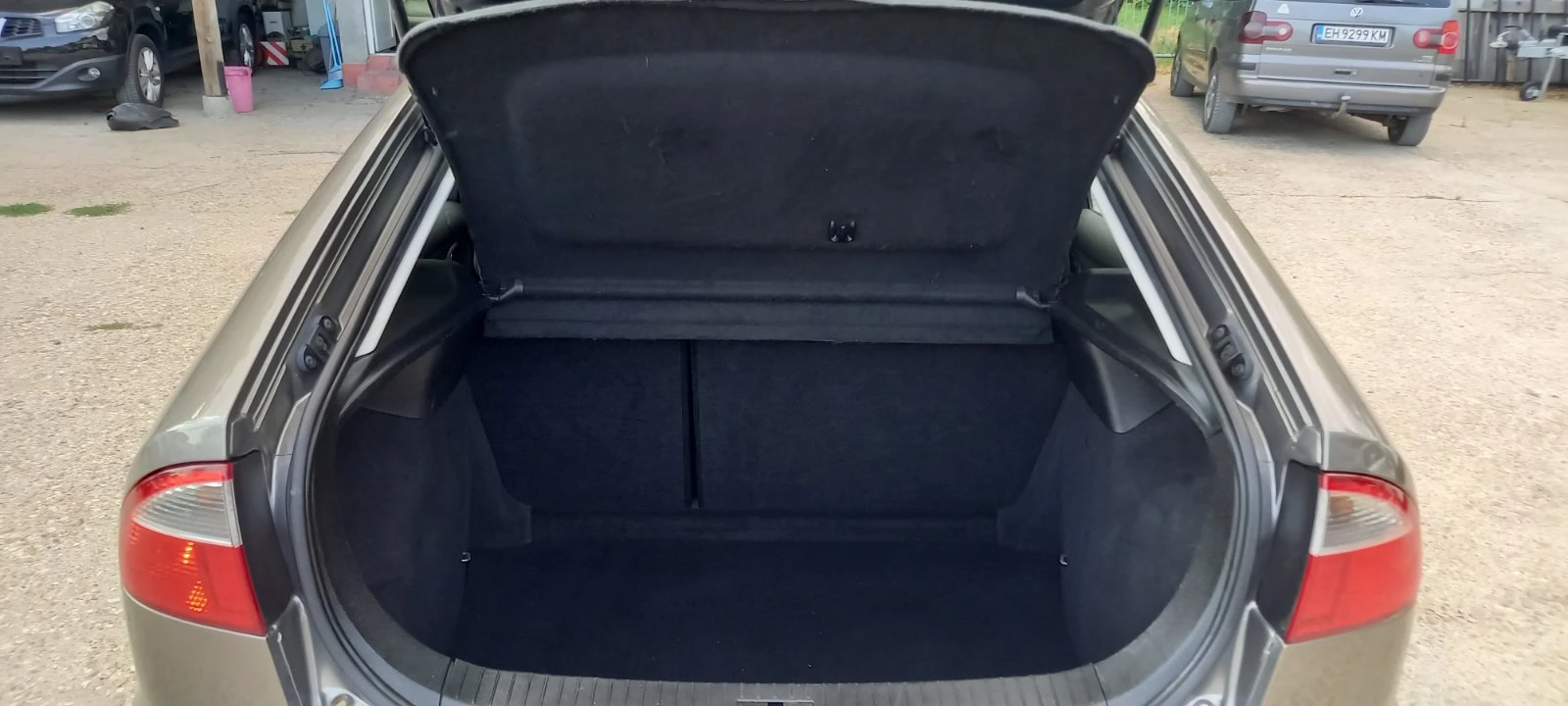 Seat Leon 1, 8T FR 180к.с. Швейцария, снимка 9 - Автомобили и джипове - 55446355