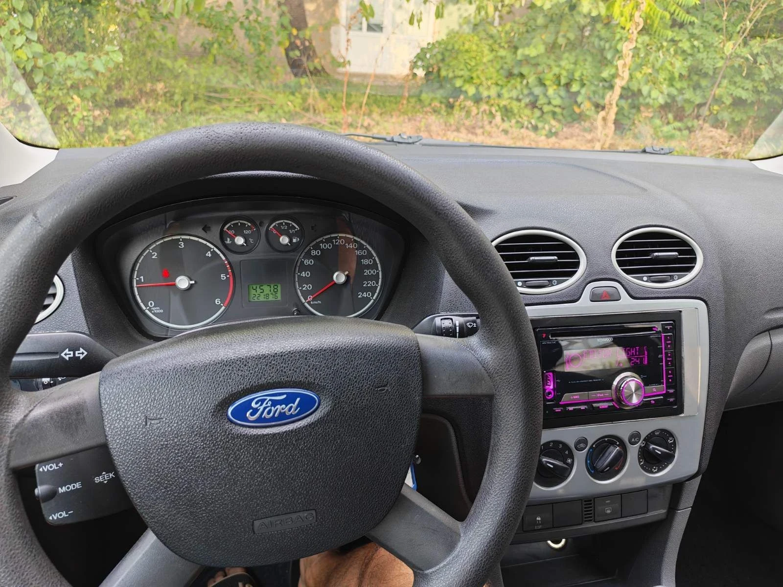 Ford Focus 1.8 TDCI, снимка 5 - Автомобили и джипове - 55884174