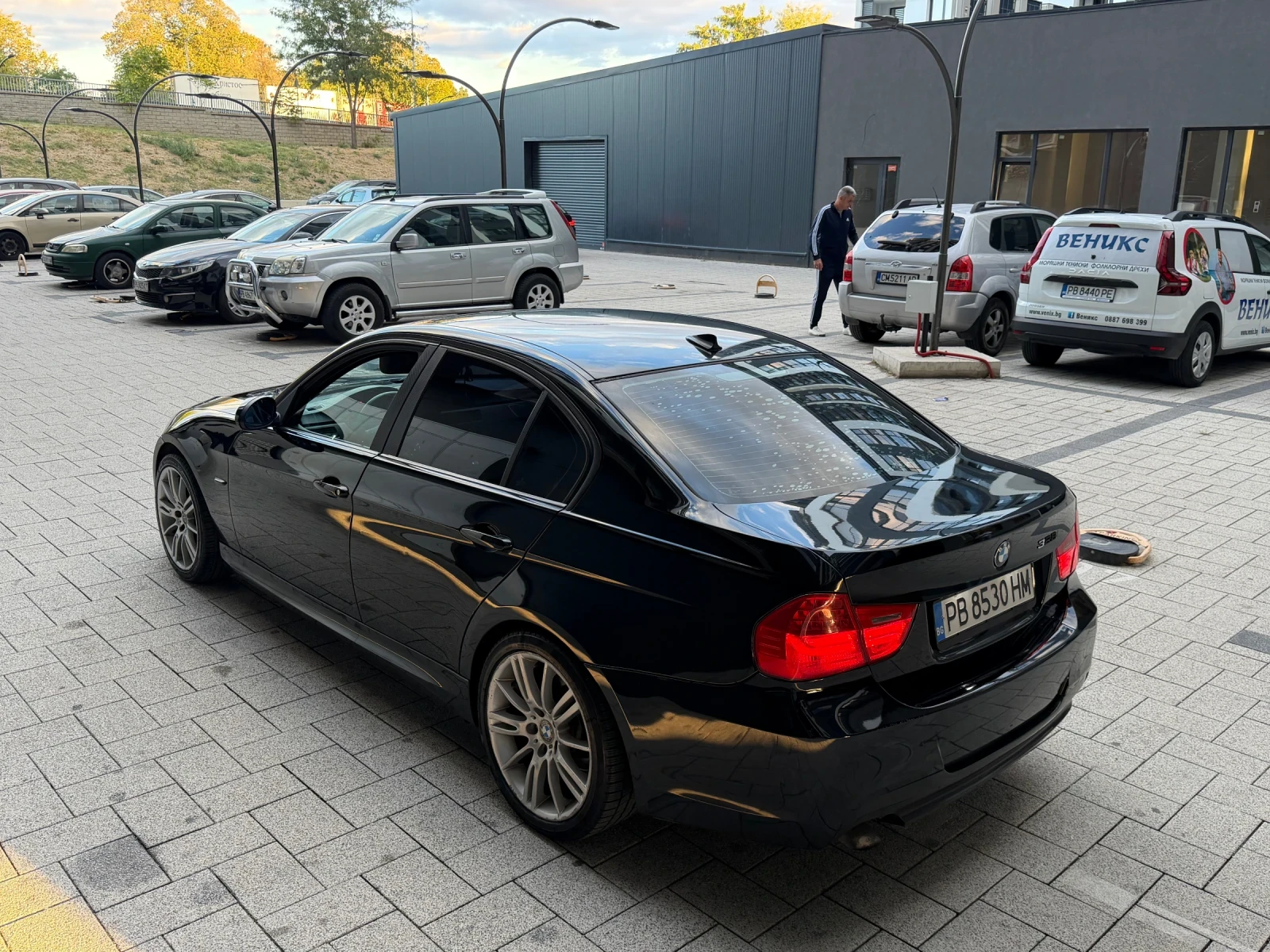 BMW 320 M47 163 LCI, снимка 5 - Автомобили и джипове - 56332650