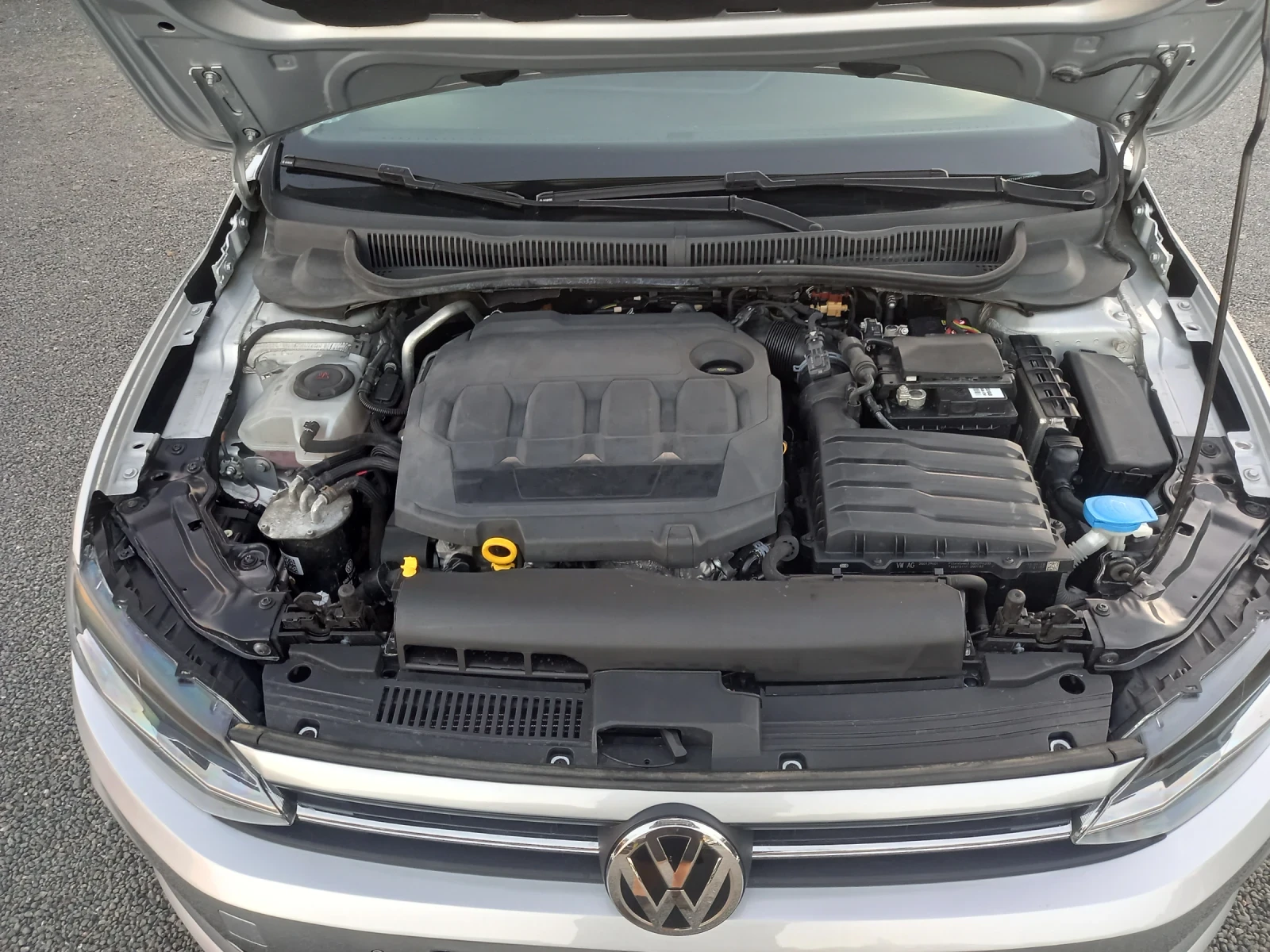 VW Polo 1.6TDI  95кс., снимка 14 - Автомобили и джипове - 56353628