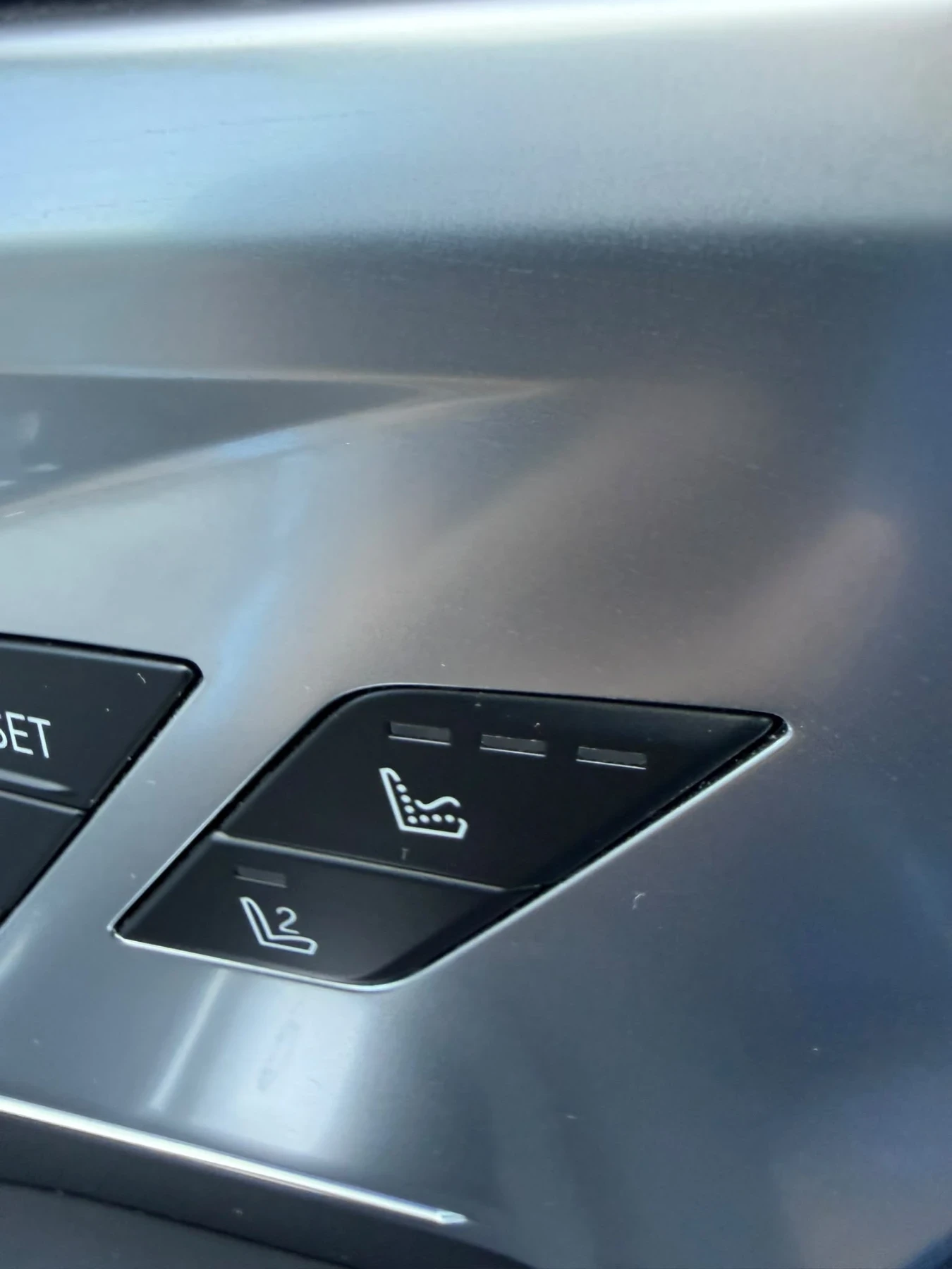 BMW XM (FULL) | Mobile.bg � ����������� 16