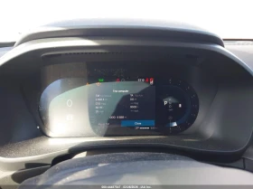 Volvo XC40 2.0l B5 Ultra Dark Theme, снимка 7