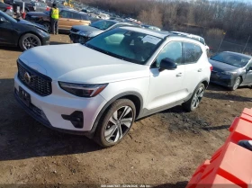 Volvo XC40 2.0l B5 Ultra Dark Theme, снимка 2