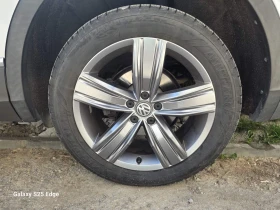 VW Tiguan SEL PREMIUM 4 MOTION - 29000 € / 56719.07 лв. - 43976242 4