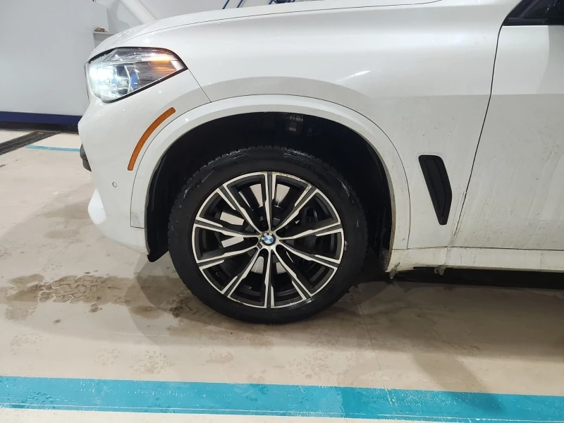 BMW X5 M-pkg* Xdrive* 360View* Harman/Kardon* Keyless* Об, снимка 5 - Автомобили и джипове - 52848567