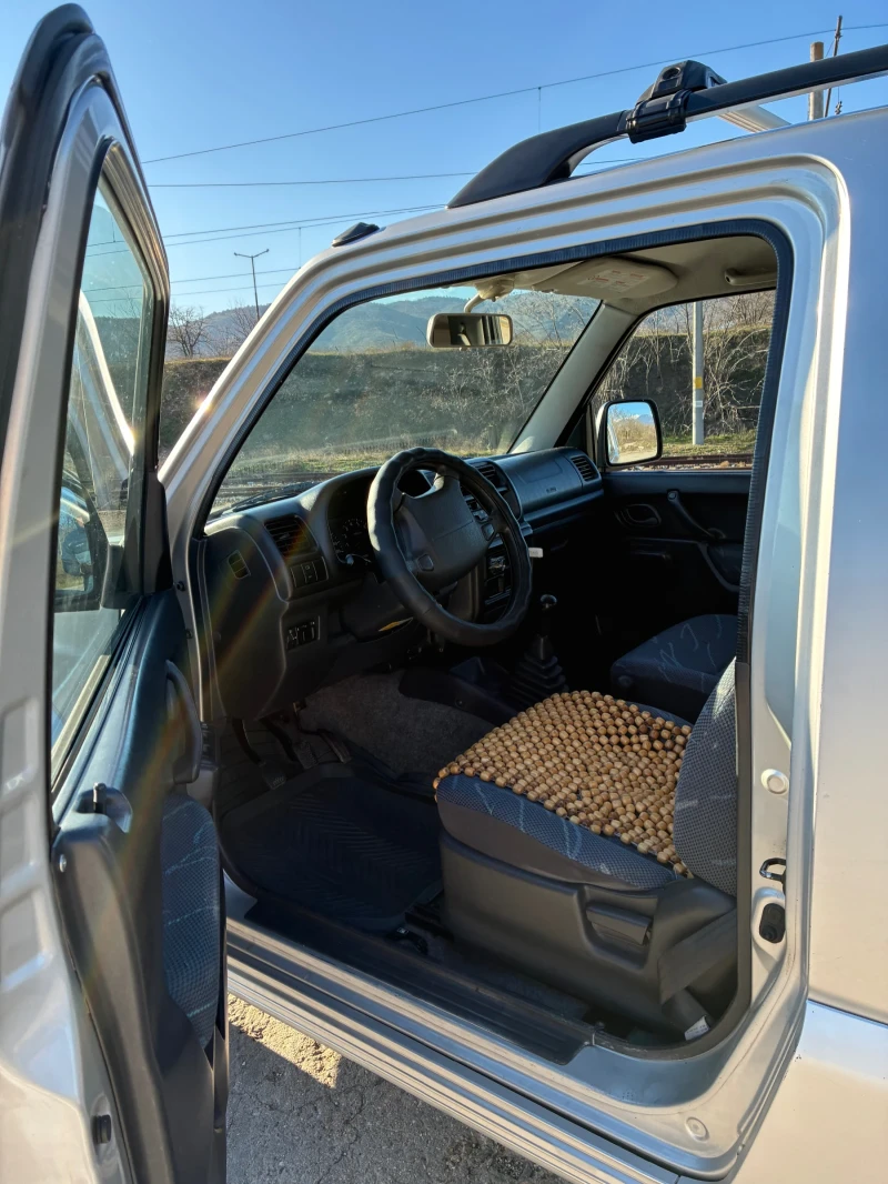 Suzuki Jimny, снимка 9 - Автомобили и джипове - 52923160