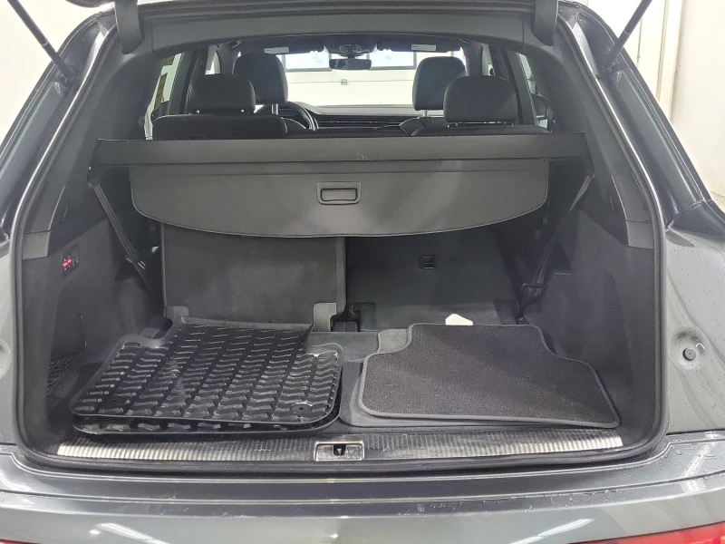 Audi Q7 KOMFORT * * 7 МЕСТА * * CARFAX * * АВТО КРЕДИТ * *, снимка 13 - Автомобили и джипове - 53220577