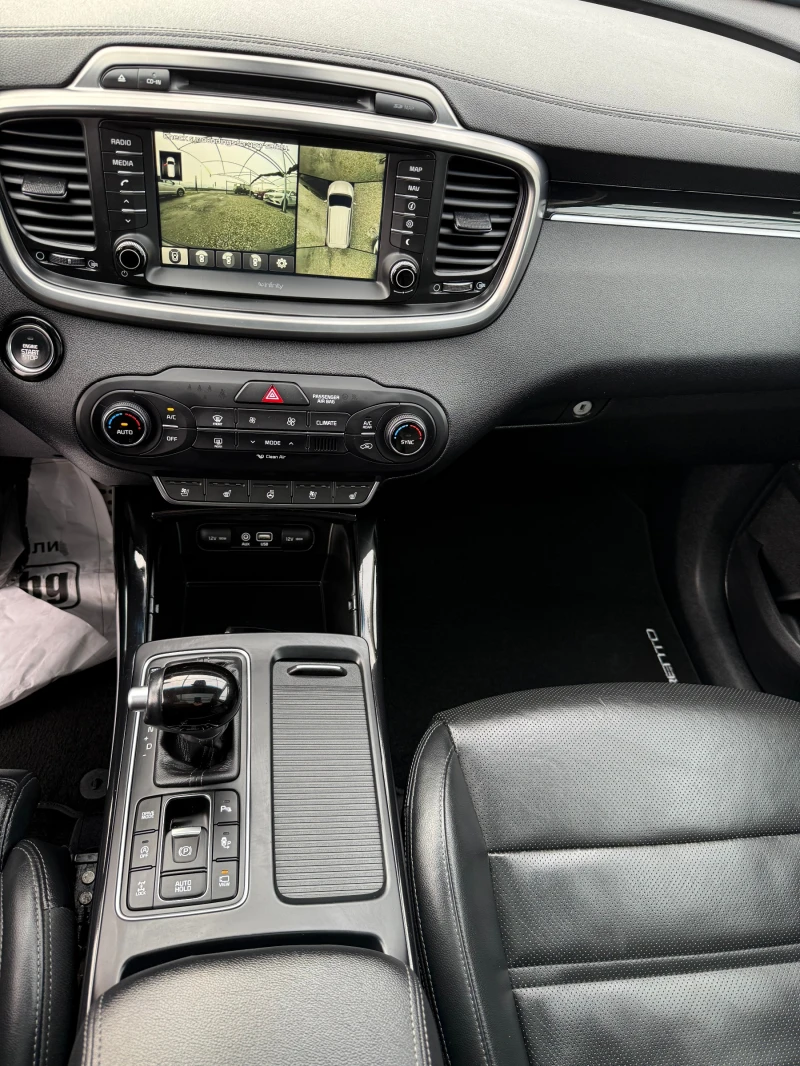 Kia Sorento 2.2 PLATINUM EDITION, снимка 12 - Автомобили и джипове - 53286892