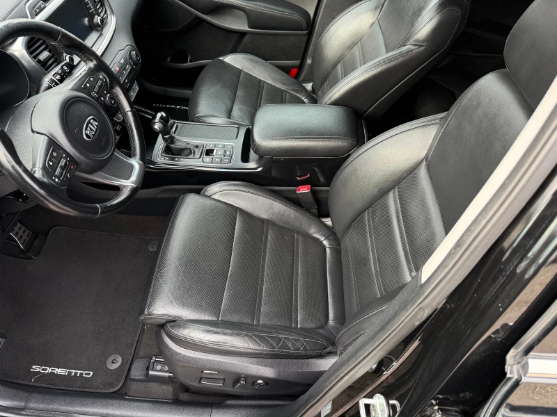 Kia Sorento 2.2 PLATINUM EDITION, снимка 7 - Автомобили и джипове - 53286892