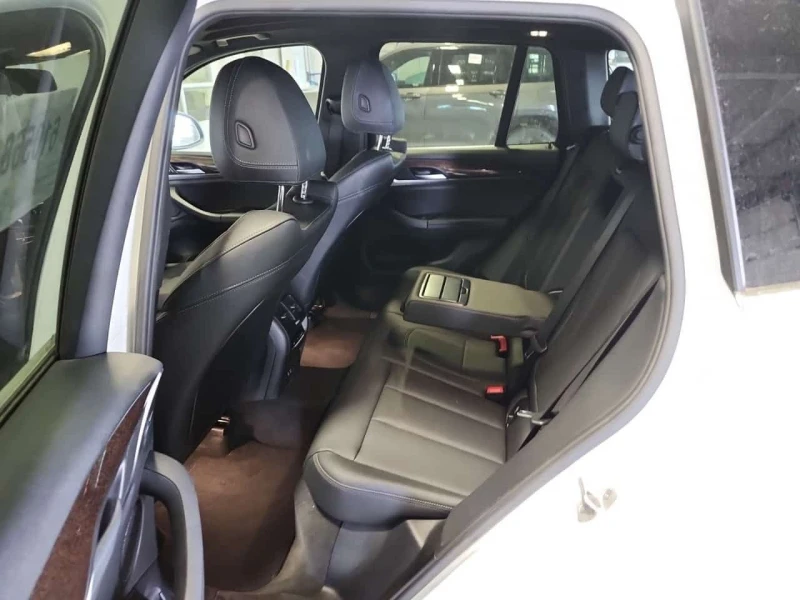 BMW X3 * XDRIVE30I * B46 * PANO * Keyless * ПОДГРЕВИ * , снимка 13 - Автомобили и джипове - 53563195