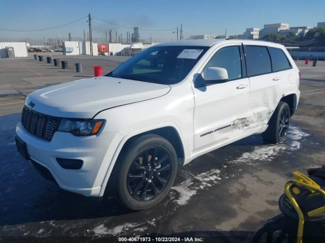 Jeep Grand cherokee ALTITUDE 4X4, снимка 2 - Автомобили и джипове - 48298015