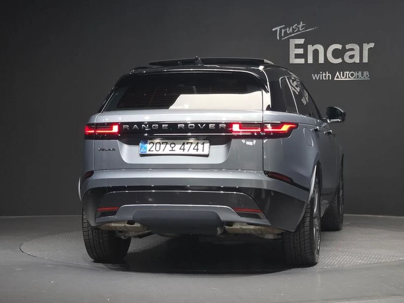 Land Rover Range Rover Velar 2.0 Automatic, снимка 4 - Автомобили и джипове - 55906327