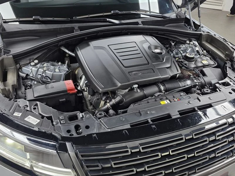 Land Rover Range Rover Velar 2.0 Automatic, снимка 6 - Автомобили и джипове - 55906327
