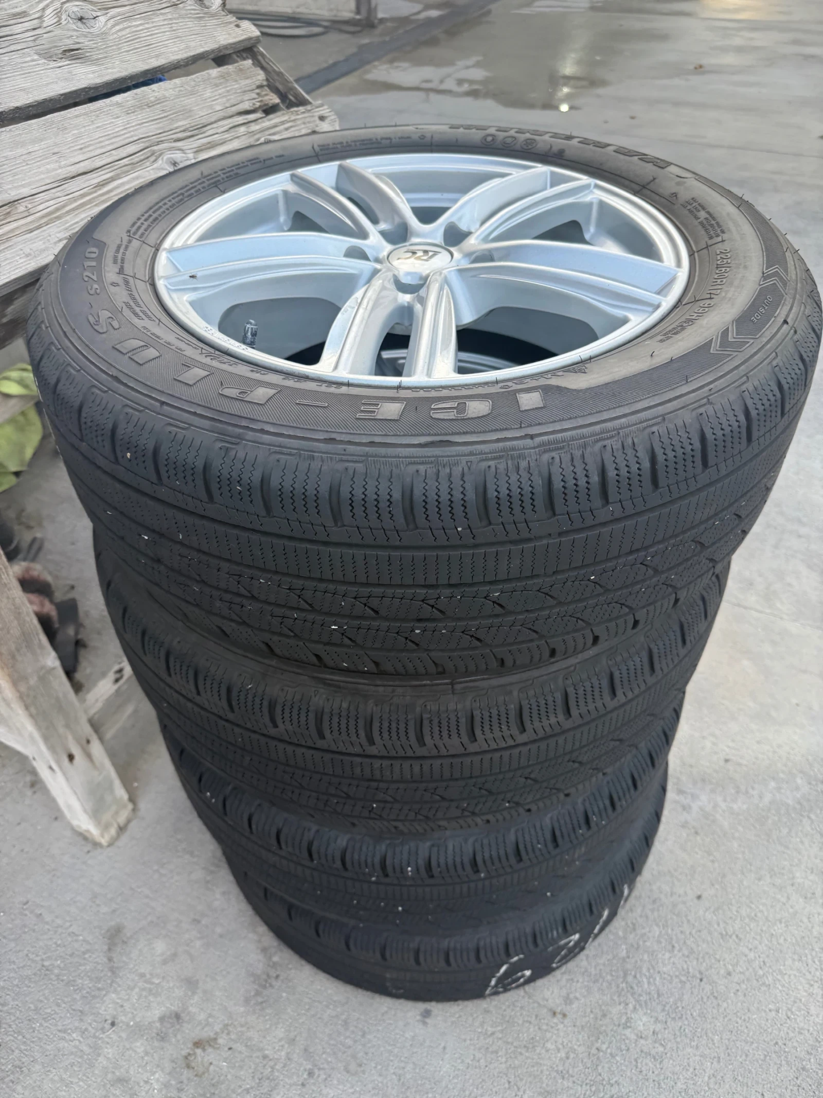 Hyundai Tucson 2.0CRDi* PREMIUM* 4WD* PANORAMA | Mobile.bg   16