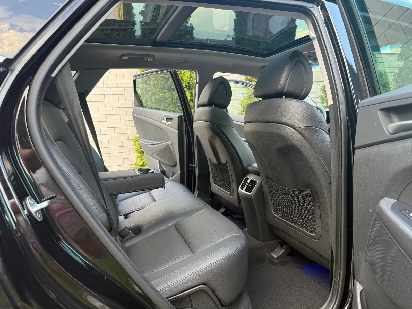 Hyundai Tucson 2.0CRDi* PREMIUM* 4WD* PANORAMA | Mobile.bg   11