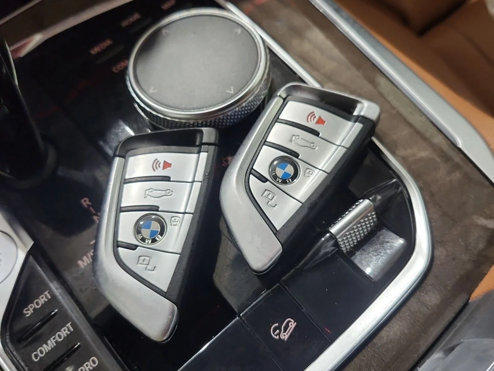 BMW X5 M-pkg* Xdrive* 360View* Harman/Kardon* Keyless* Об - изображение 10