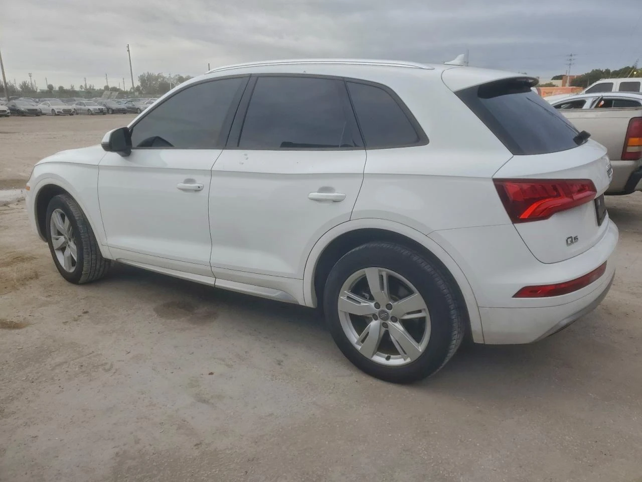 Audi Q5 * PREMIUM*  - изображение 6