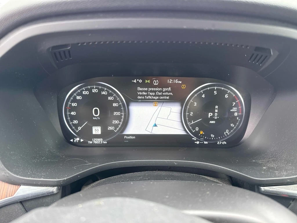 Volvo XC60 * Inscription Expression * CARFAX* ПОДГРЕВИ* КАМЕР - изображение 8