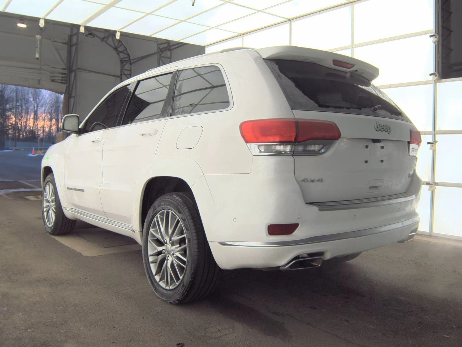 Jeep Grand cherokee  - изображение 6